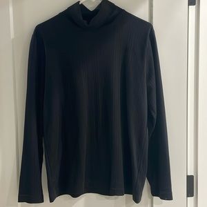 Claiborne men’s turtle neck sweater in black size S